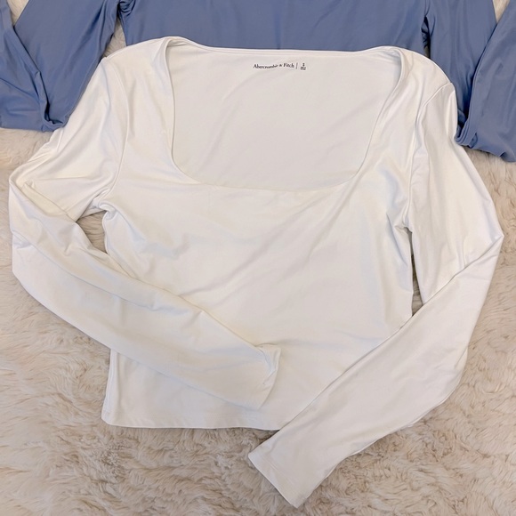 Abercrombie & Fitch tops - Picture 7 of 8